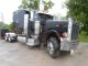 2006 Peterbilt 379 Sleeper Semi Trucks photo 1