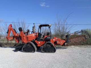 12 Ditch Witch Rt115 Quad Trencher With Backhoe See Video photo