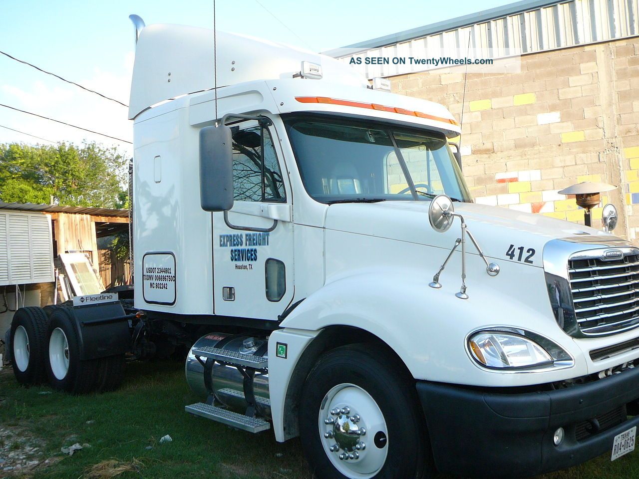 2007 Freightliner Cl12064st Sleeper Semi Trucks photo