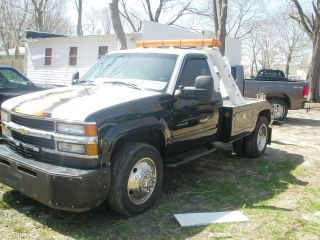2000 Chevrolet 3500 photo