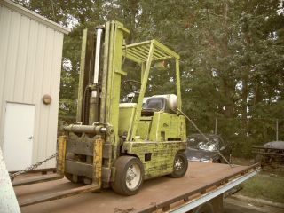 Clark C500 - 40 Forklift photo