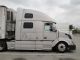 2007 Volvo 760 Sleeper Semi Trucks photo 2