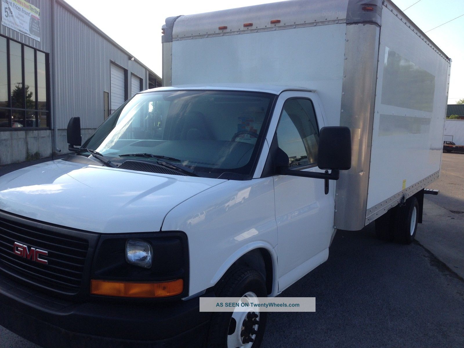 2005 Gmc 3500 Box Trucks / Cube Vans photo