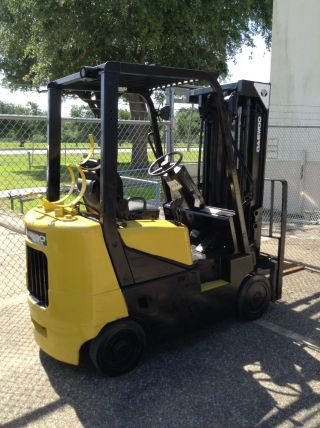 Daewoo Gc2053 4000 Lbs Forklift 3 Lpg Stage Mast Solid Tires $ 7400.  00 photo