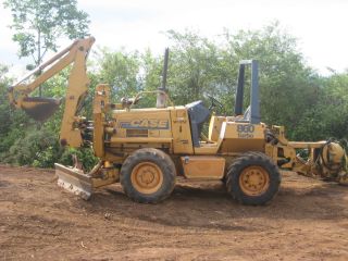 Case 860 Excavator/trencher W/backhoe Attachment,  Front Blade,  Cable Plow,  East Tn photo