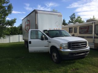 2004 Ford F - 550 photo