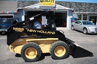 Holland Lx 665 Skidsteer - Only 1600 Hours photo