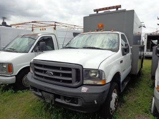 2003 Ford F450 Service Truck photo