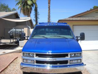 2000 Chevrolet 3500 photo