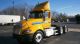 2009 International Prostar Daycab Semi Trucks photo 1