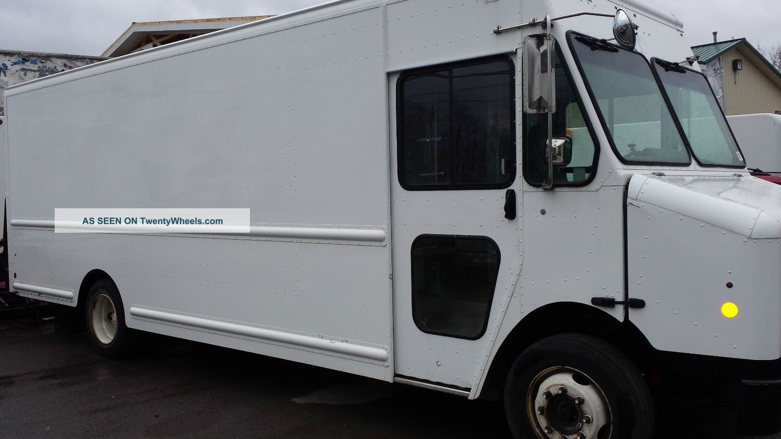 2010 Workhorse W62 Step Vans photo