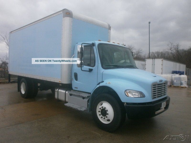2011 Freightliner Business Class M2 106 Box Trucks / Cube Vans photo