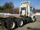 2007 International 8600 Daycab Semi Trucks photo 2