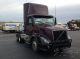 2010 Volvo Vnl64t300 Daycab Semi Trucks photo 1