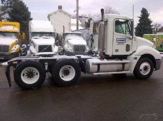 2007 Freightliner Cl12064st - Columbia 120 photo