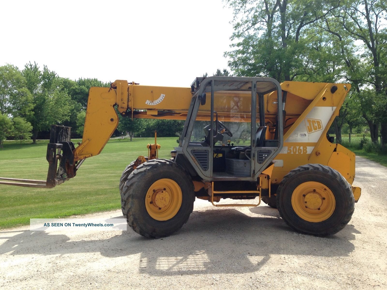 Jcb Telehandler Forklift Forklifts photo