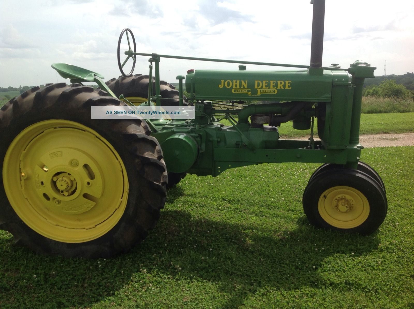 John Deere 1938 Unstyled G Tractor Low Radiator Serial Number