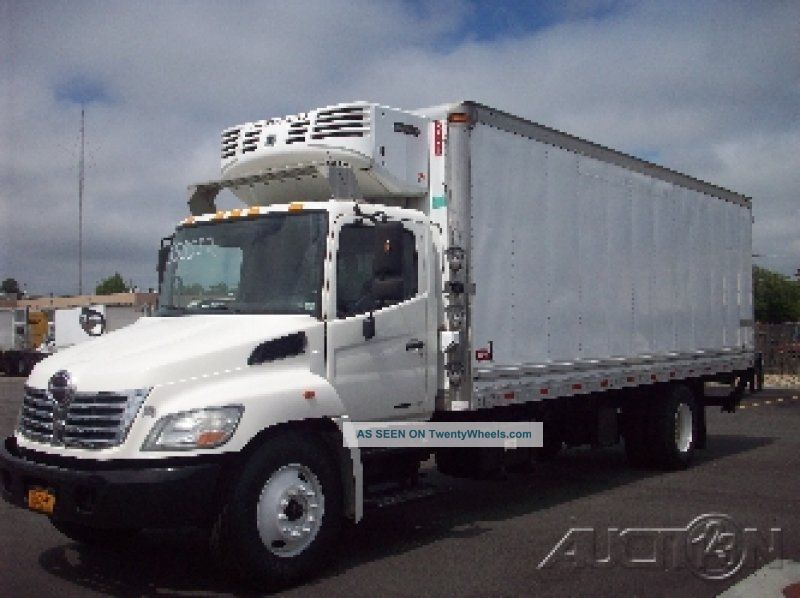 2008 Hino 338 Other Medium Duty Trucks photo