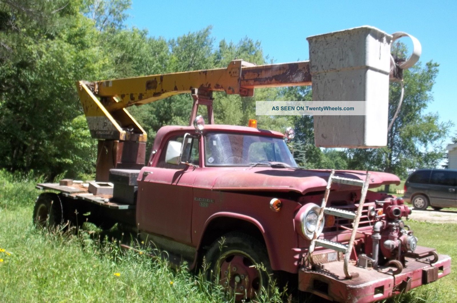 1966 Dodge D500 Bucket Truck Bucket / Boom Trucks photo