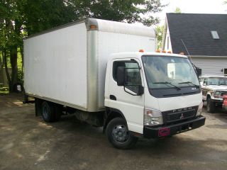 2005 Mitsubishi photo