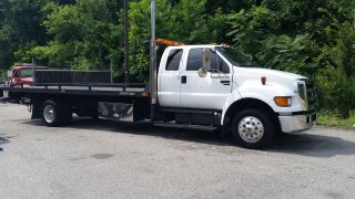 2006 Ford F650 photo