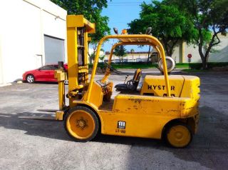 Hyster Forklift S150a photo