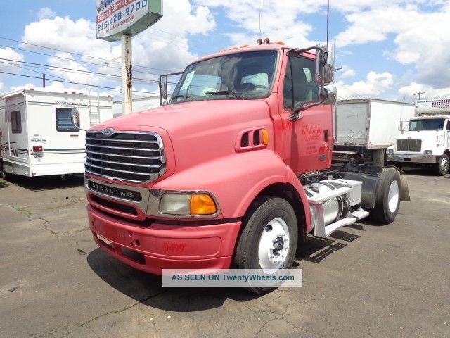 2007 Sterling 9500 Daycab Semi Trucks photo