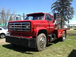 1982 Gmc C7000 Sierra Topkick Wrecker Tow Truck photo