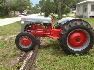 1948 Ford Tractor photo