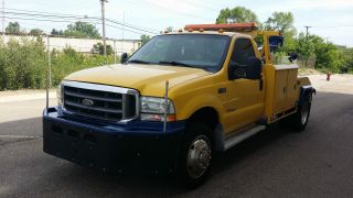 2004 Ford F450 photo