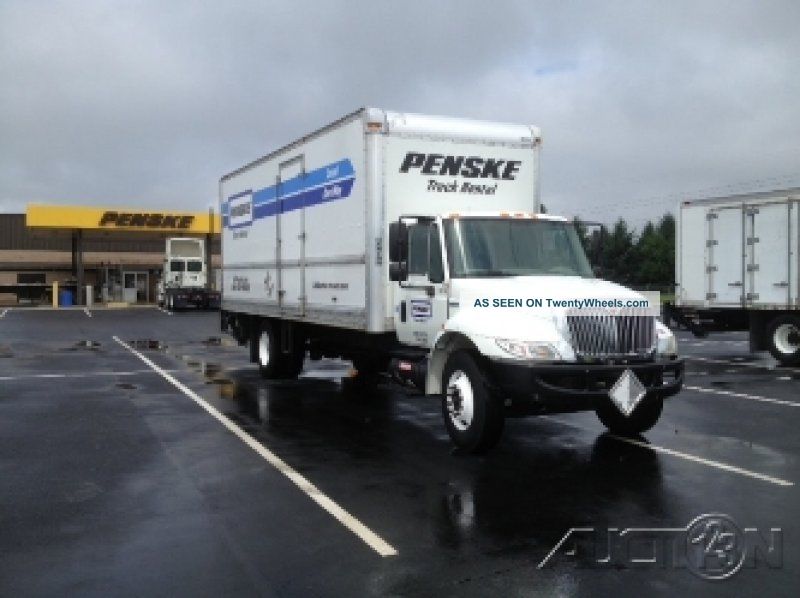 2008 International 4300 Box Trucks / Cube Vans photo