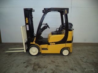 2005 Yale Glc050vx 5000 Lb Capacity Forklift Lift Truck Cushion Tires 3 Stage photo