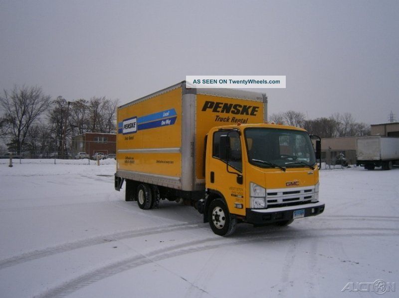 2010 Gmc W4500 Box Trucks / Cube Vans photo