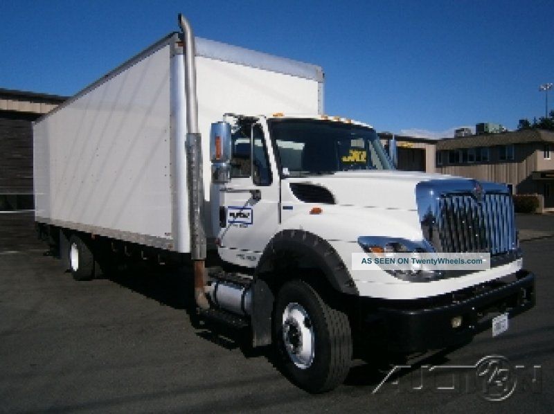 2011 International 7600 Box Trucks / Cube Vans photo