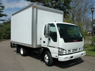 2007 Gmc Gmc W4500 (isuzu Npr - Hd) Cab Over photo