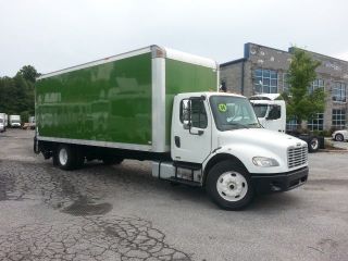 2006 Freightliner M2 photo