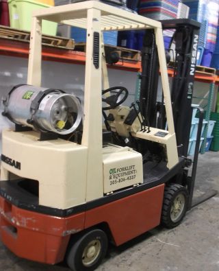 Nissan Forklift Perfect Condition photo