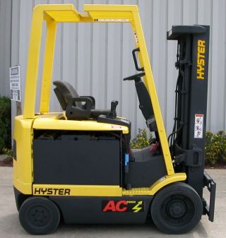 Hyster Model E55z - 33 (2008) 5500lbs Capacity Great A/c 4 Wheel Electric Forklift photo