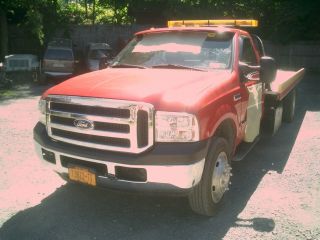 2001 Ford F550 4x4 photo