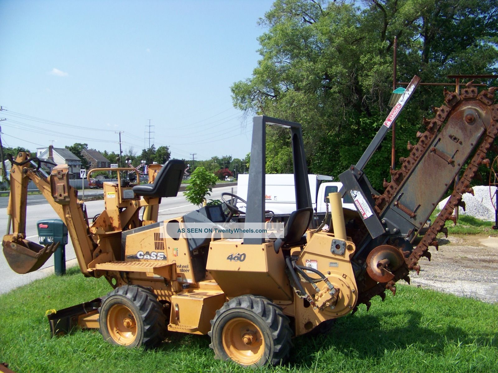 Case 460 4 Wh Steer Trencher Backhoe Trenchers - Riding photo