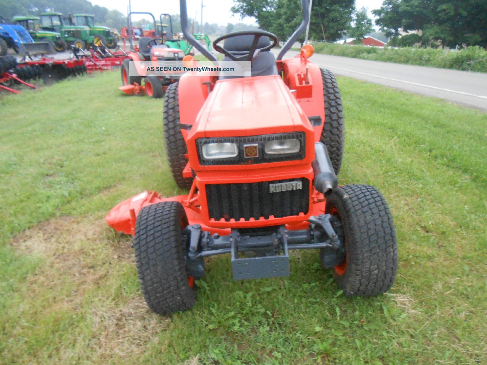 Kubota 9200 With 6ft Belly Mower 3pt Hitch 4x4 Paint
