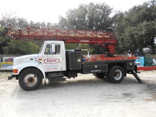 1997 International 4700 Sponco 55 Ladder photo