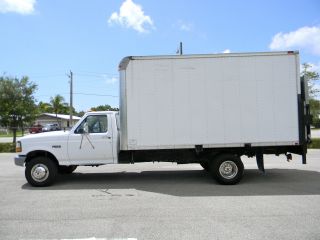 1995 Ford F450 Duty photo