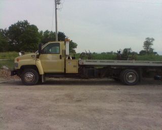 2004 Chevy Gmc C5500 photo