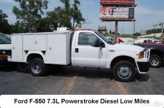 1999 Ford F - 550 photo