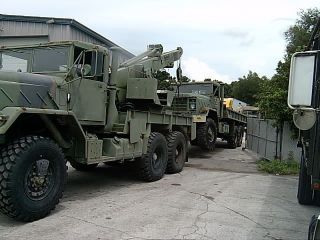 M936 Heavy Duty Military Truck Crane - Wrecker photo