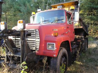 1993 Ford L9000 photo