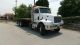 1999 Peterbilt 330 Utility / Service Trucks photo 1