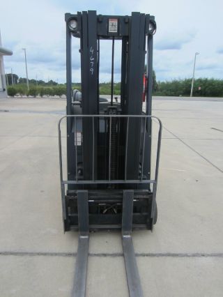 2007 Crown Rc3020 - 30tt Electric Stand Up Forklift photo