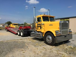 1989 Freightliner Classic 120 photo